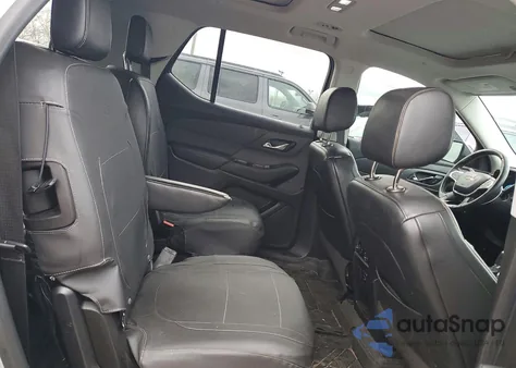 2018 Chevrolet Traverse Premier z USA, uszkodzony, nr VIN 1GNERKKWXJJ100330